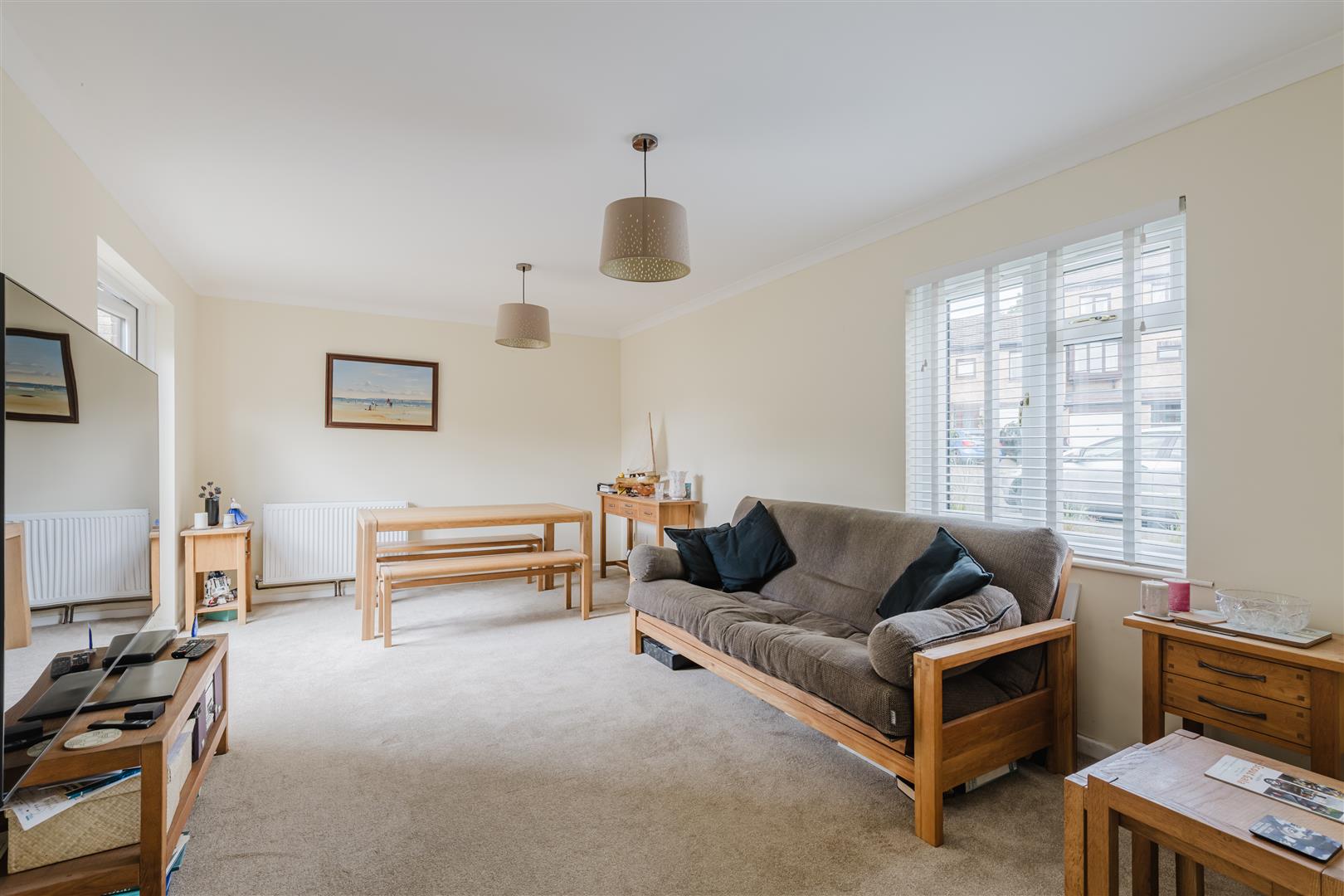 {{property.title}}